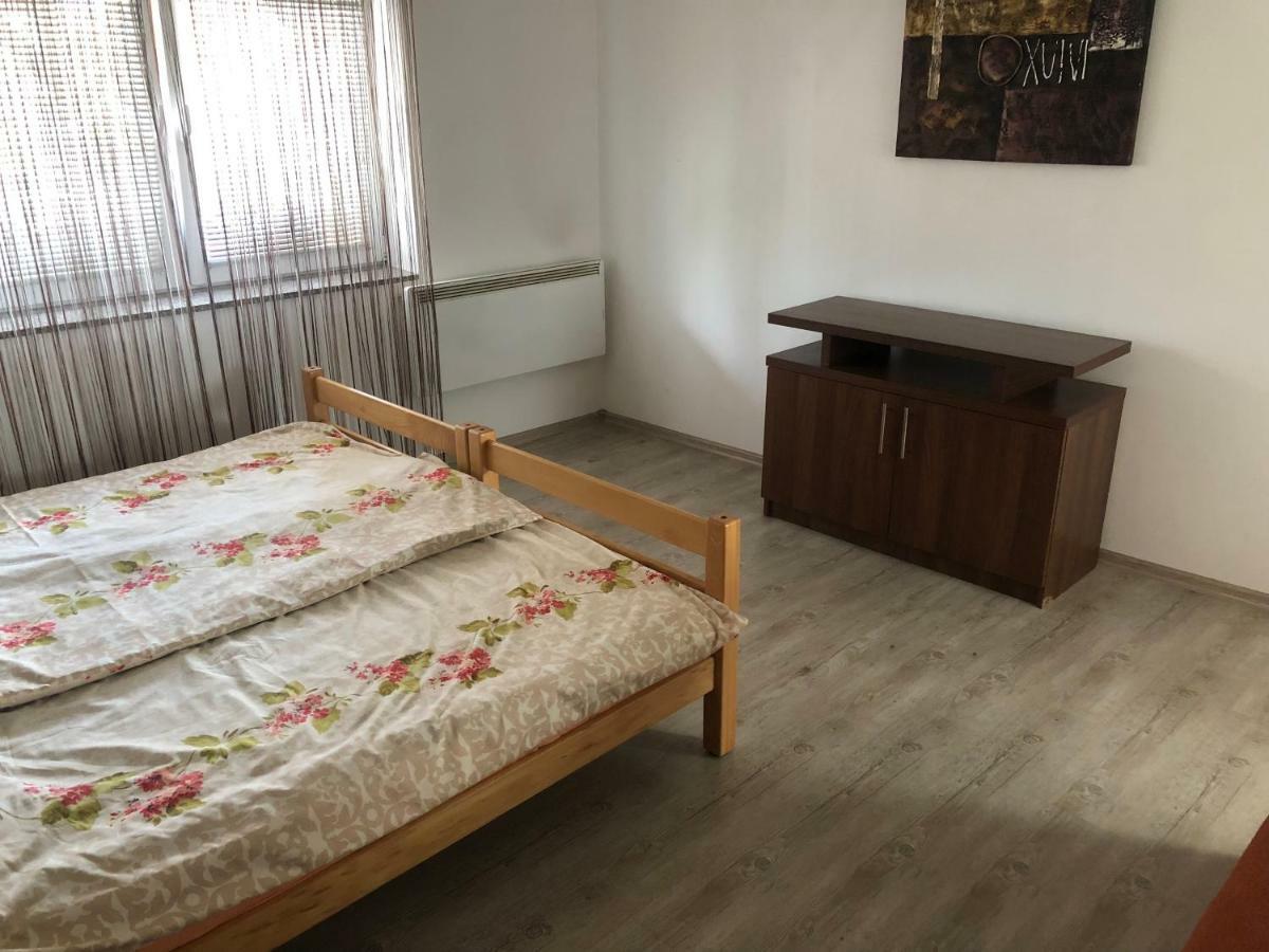 Mejdan Apartmant ซาราเยโว ภายนอก รูปภาพ